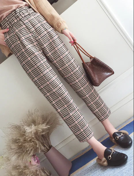 High Waist Harem Pants in Nine-Point Style